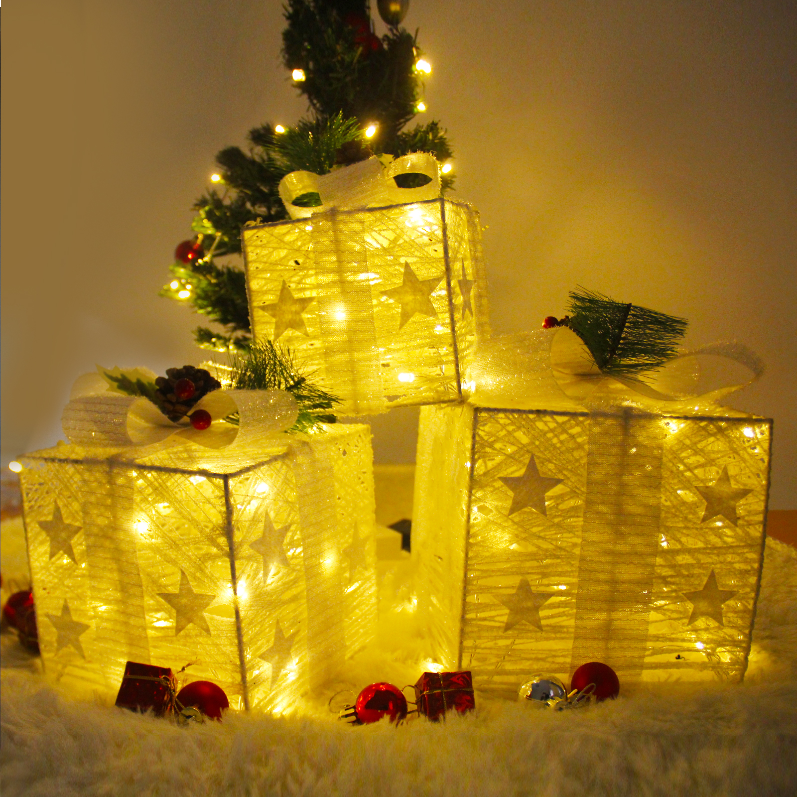 Christmas Lighted Gift Boxes set-cotton
